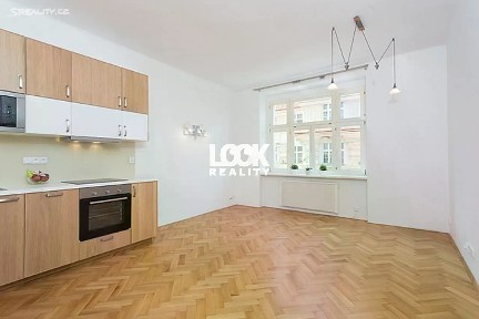 Pronájem bytu 2+kk 50 m² Vinohradská, Praha - Vinohrady