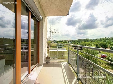Pronájem bytu 4+kk 100 m² Mattioliho, Praha - Záběhlice