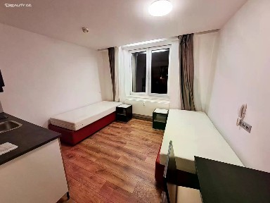 Pronájem bytu 1+kk 23 m² Suchdolské náměstí, Praha - Suchdol