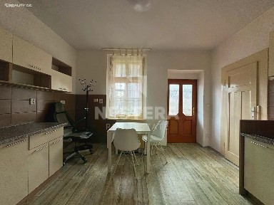 Pronájem bytu 2+1 48 m² Klapkova, Praha - Kobylisy