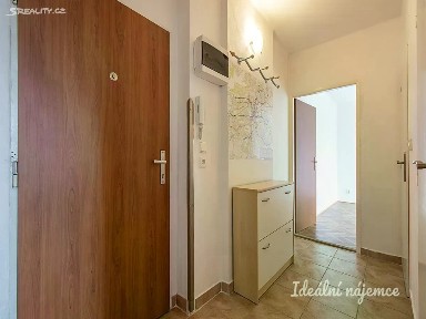 Pronájem bytu 2+1 52 m² Černokostelecká, Praha - Strašnice