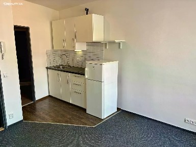 Pronájem bytu 2+kk 30 m² Proutěná, Praha - Újezd u Průhonic