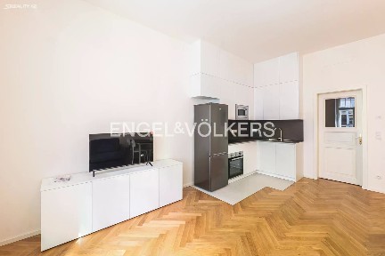 Pronájem bytu 2+kk 47 m² Polská, Praha - Vinohrady