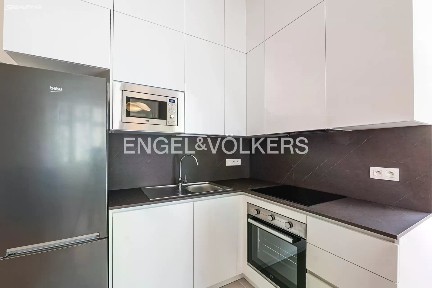 Pronájem bytu 4+kk 99 m² Polská, Praha - Vinohrady