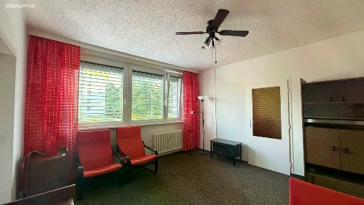 Pronájem bytu 2+1 46 m² Lamačova, Praha - Hlubočepy
