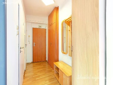 Pronájem bytu 2+1 55 m² Perunova, Praha - Vinohrady