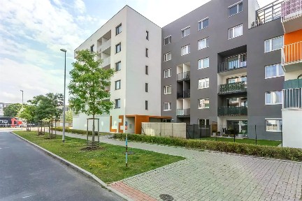 Pronájem bytu 1+kk 33 m² Strnadových, Praha - Vysočany