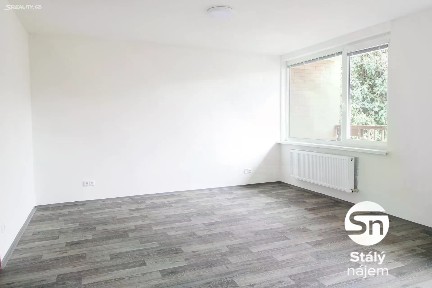 Pronájem bytu 6 pokojů a více 170 m² Krohova, Praha - Dejvice