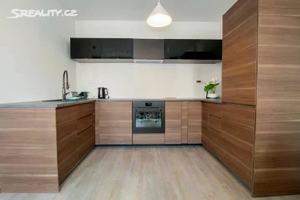 Pronájem bytu 2+kk 40 m² Perucká, Praha - Vinohrady
