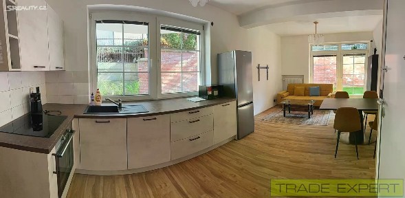 Pronájem bytu 3+kk 92 m² Mezivrší, Praha - Braník