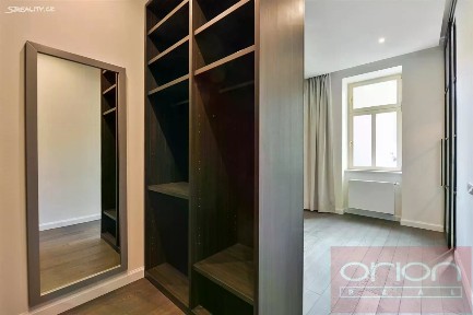 Pronájem bytu 4+kk 137 m² Laubova, Praha - Vinohrady