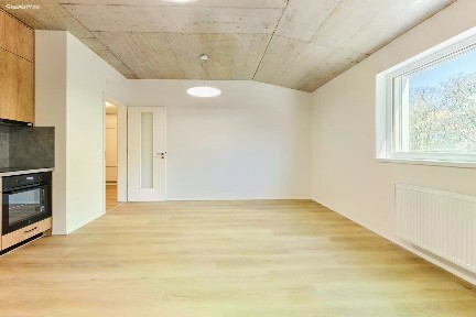 Pronájem bytu 2+kk 55 m² Českobrodská, Praha - Hrdlořezy