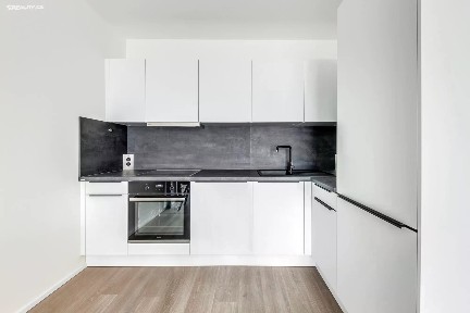 Pronájem bytu 2+kk 55 m² Hindlova, Praha - Vysočany