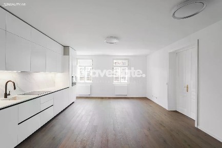Pronájem bytu 3+kk 120 m² Třebízského, Praha - Vinohrady