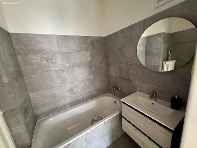 Pronájem bytu 2+1 55 m² Písecká, Praha - Vinohrady