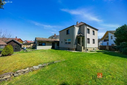 Prodej rodinného domu 126 m², pozemek 1880 m² Hradčanská, Pardubice - Svítkov