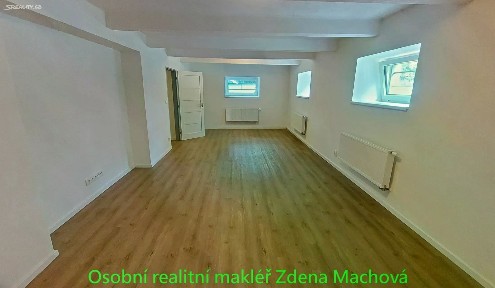Pronájem kanceláře 52 m²