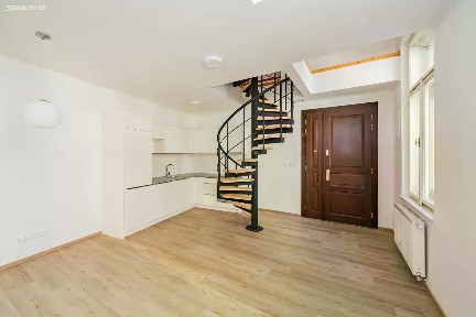 Pronájem kanceláře 88 m² Václavské náměstí, Praha - Nové Město