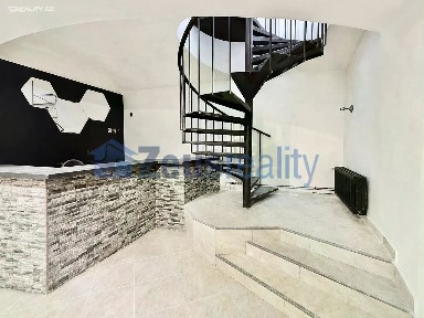 Pronájem obchodního prostoru 170 m²