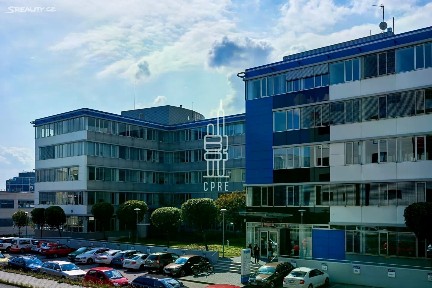 Pronájem kanceláře 393 m²