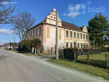 Prodej rodinného domu 700 m², pozemek 1136 m² Suchdol nad Lužnicí - Klikov