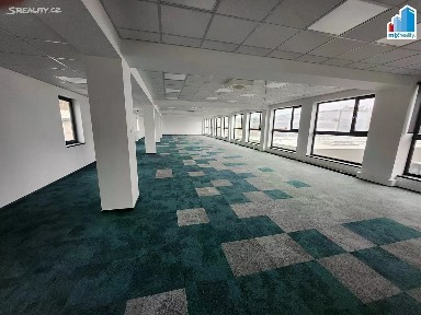 Pronájem kanceláře 1849 m²