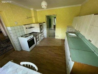 Prodej vícegeneračního domu 180 m², pozemek 1096 m² Spálov