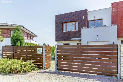 Prodej rodinného domu 137 m², pozemek 566 m² Lošáková, Praha - Pitkovice