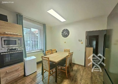 Prodej rodinného domu 210 m², pozemek 261 m² gen. Svobody, Teplice - Trnovany