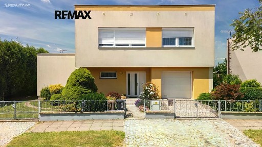 Prodej rodinného domu 242 m², pozemek 769 m² Ovocná, Kroměříž