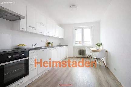 Pronájem bytu 3+1 73 m² náměstí Vítězslava Nováka, Ostrava - Poruba