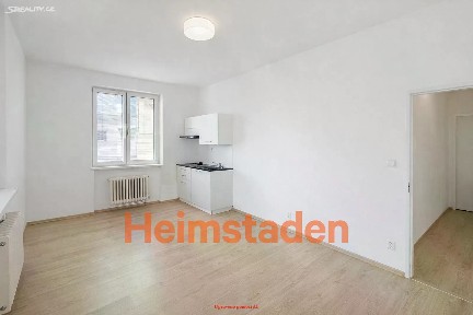 Pronájem bytu 1+kk 25 m² Ovocná, Ostrava - Zábřeh