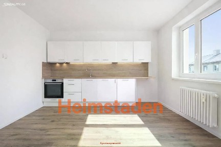 Pronájem bytu 2+1 64 m² Čkalovova, Ostrava - Poruba