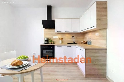 Pronájem bytu 2+kk 41 m² Porubská, Ostrava - Poruba