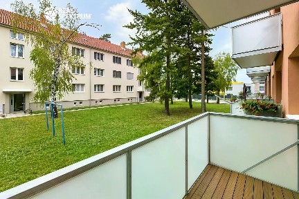 Pronájem bytu 3+1 70 m² Poděbradova, Modřice