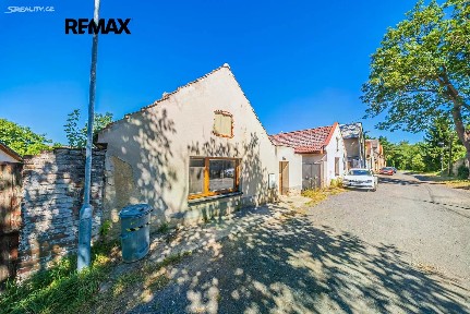 Prodej rodinného domu 57 m², pozemek 432 m² Slaný - Želevčice