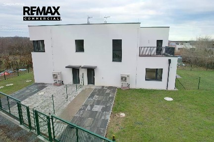 Prodej rodinného domu 160 m², pozemek 414 m² Statenice - Černý Vůl