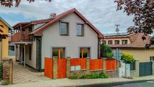 Prodej rodinného domu 181 m², pozemek 656 m² Vrbčany