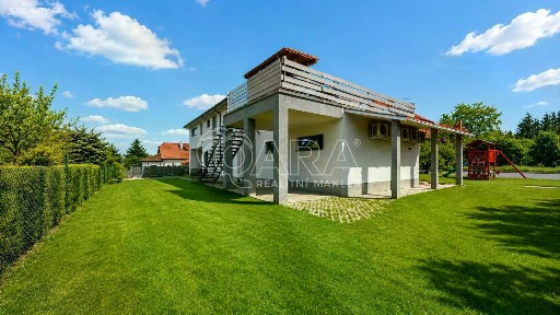 Prodej vícegeneračního domu 486 m², pozemek 1248 m² Na Dlaskově, Velké Popovice - Brtnice