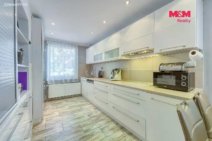 Prodej rodinného domu 150 m², pozemek 422 m² nám. Draha, Hřebeč