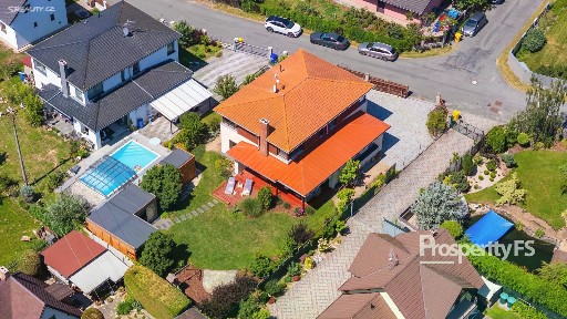 Prodej rodinného domu 197 m², pozemek 800 m² Soví, Louňovice
