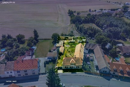 Prodej rodinného domu 240 m², pozemek 1266 m² Hlavní, Běrunice
