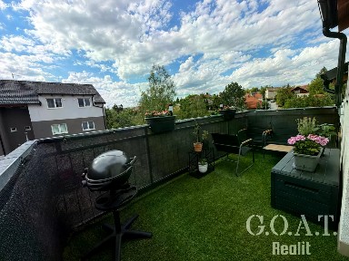 Prodej bytu 4+kk 81 m² Vochov