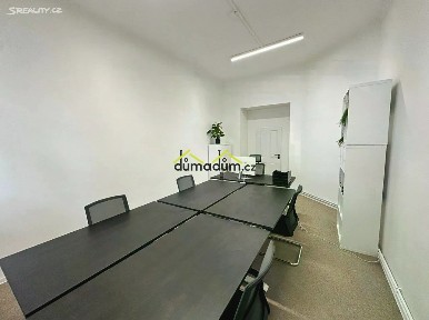 Prodej bytu 4+kk 88 m² Pernerova, Praha - Karlín