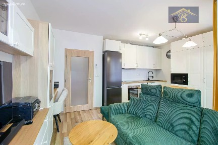 Prodej bytu 2+kk 42 m² Ke Kříži, Praha - Uhříněves