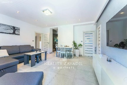 Prodej bytu 3+1 77 m² U kombinátu, Praha - Strašnice