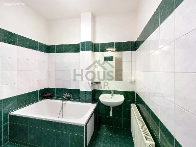 Prodej bytu 3+kk 63 m² Pod Labuťkou, Praha - Libeň