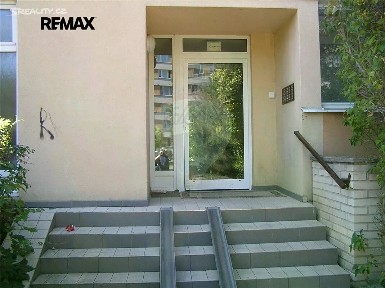 Prodej bytu 4+1 61 m² Jílovská, Praha - Lhotka