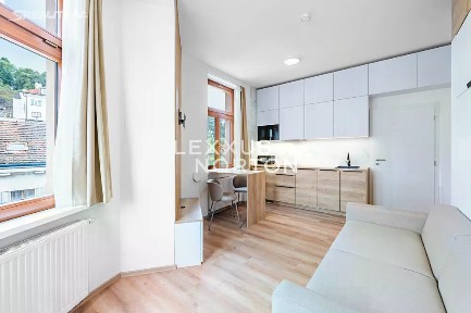 Prodej bytu 1+kk 25 m² Sinkulova, Praha - Podolí