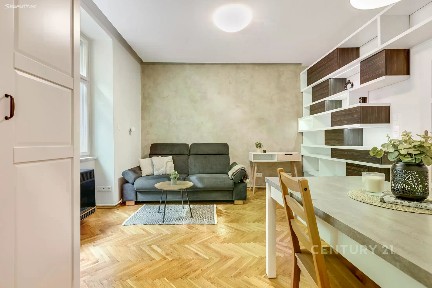 Prodej bytu 2+kk 49 m² Pod Zvonařkou, Praha - Vinohrady